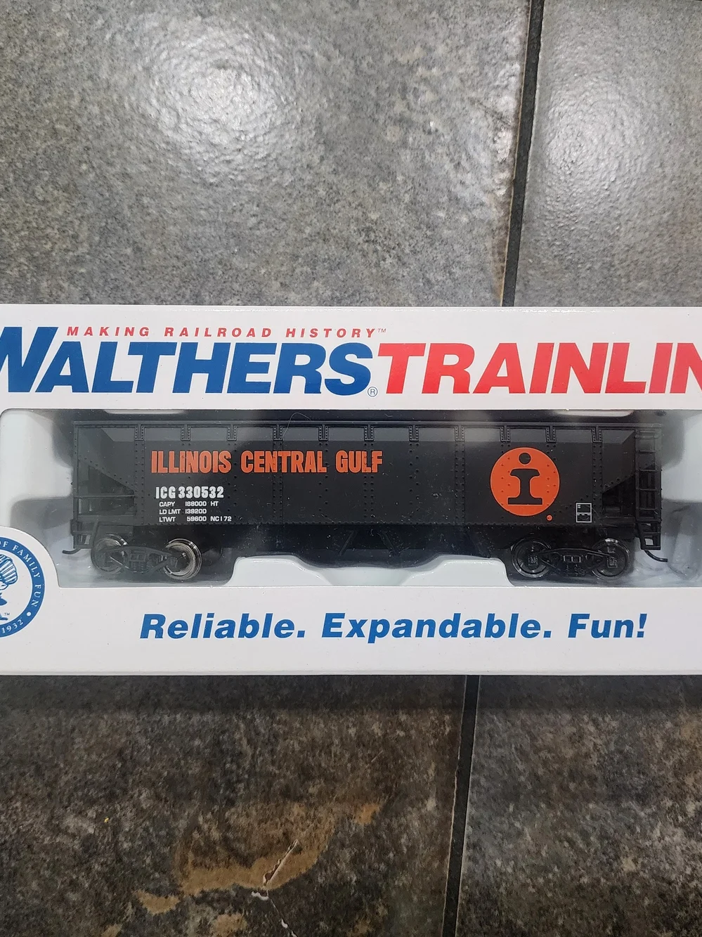 Model Train Lot Of 6 HO Scale Freight Cars New- Walthers, Roundhouse, Etc.